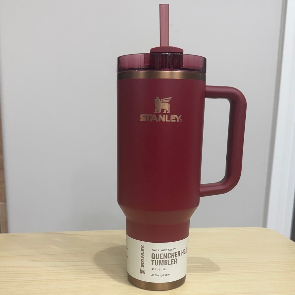 Stanley Burgundy Quencher Tumbler